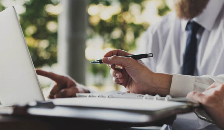 Webinar - Navigating E-Invoicing