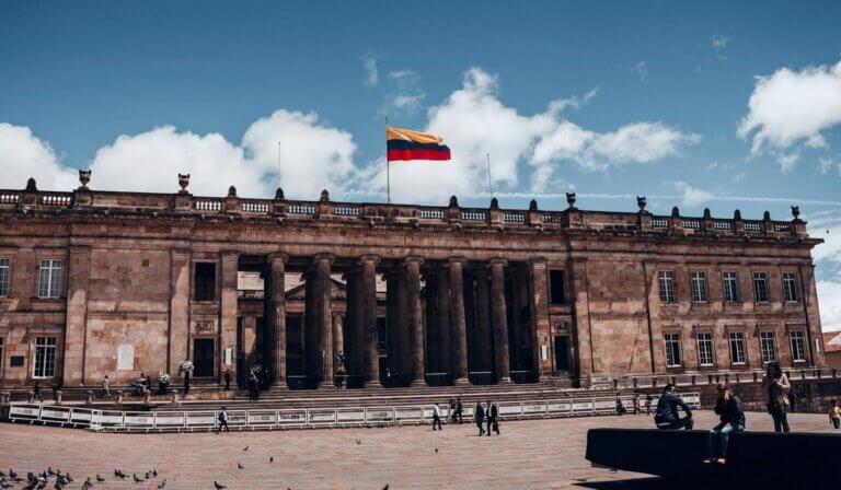 Resolución 000165 de la DIAN