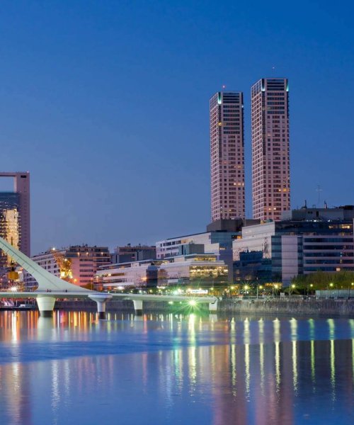 Buenos-Aires-AdobeStock_50941603.jpg