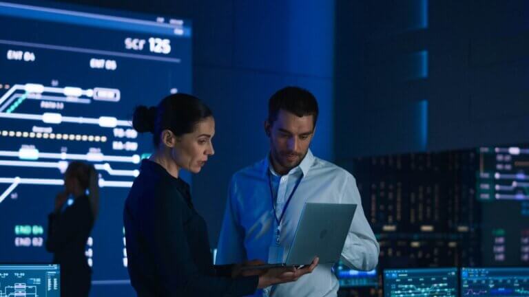 e dönüşümde bulut tabanlı teknolojiler zorunluluk mu trend m